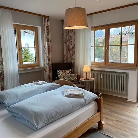 Amelie ガルミッシュ・パルテンキルヒェン