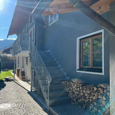 Amelie アパート *